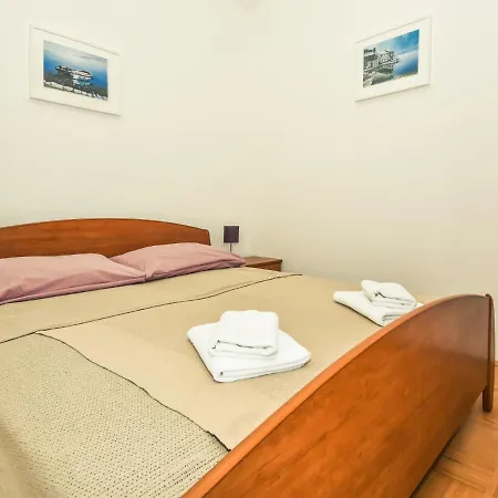 Vrulja-1 By Interhome Apartmán